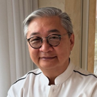 Dr. Maxence Caillens